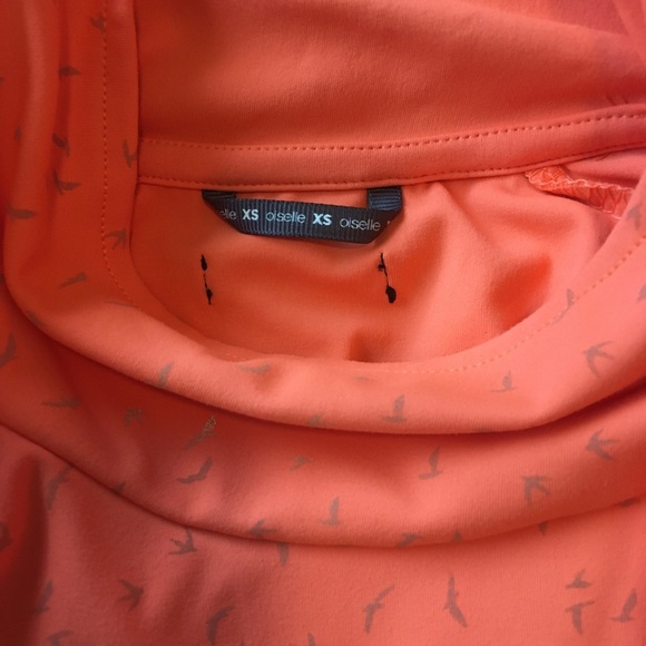 NWOT Oiselle Reflective Long Sleeve Crop - Picture 3 of 3